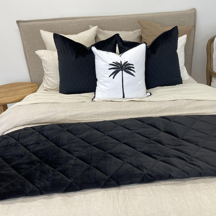 Allure Comforter Black