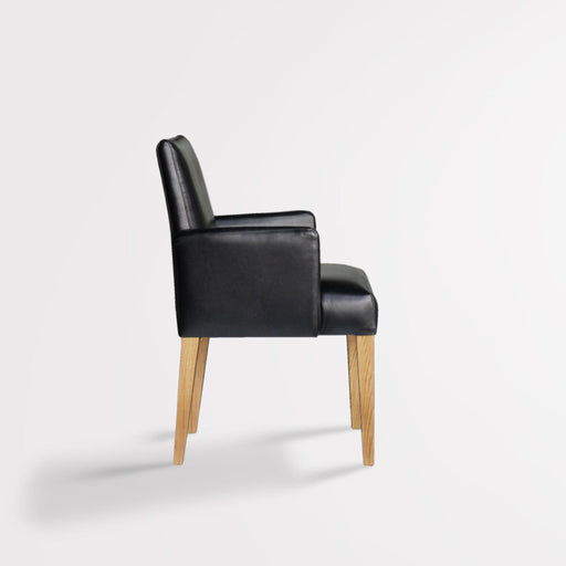 Leo Carver Chair - Raffinata