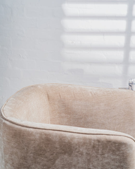 Chavelle Swivel Occasional Chair Latte