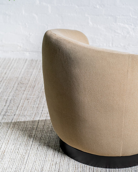 Belden Swivel Occasional Chair Latte