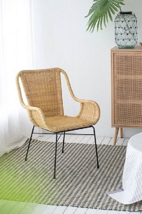 Palmview Rattan Armed Dining Chair