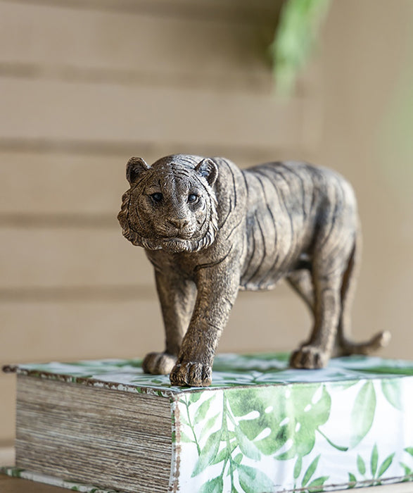 Tiger Statue