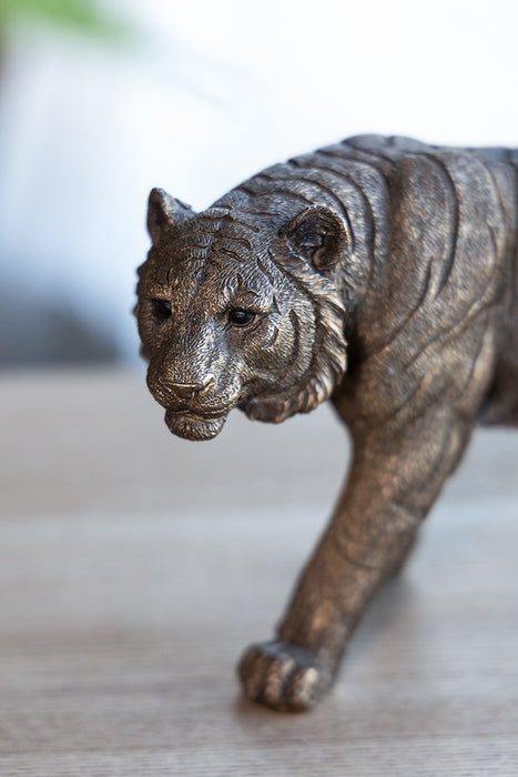 Tiger Statue