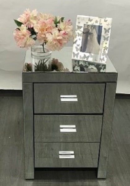 Mirrored Modern Bedside with 3 drawers on runners in Silver