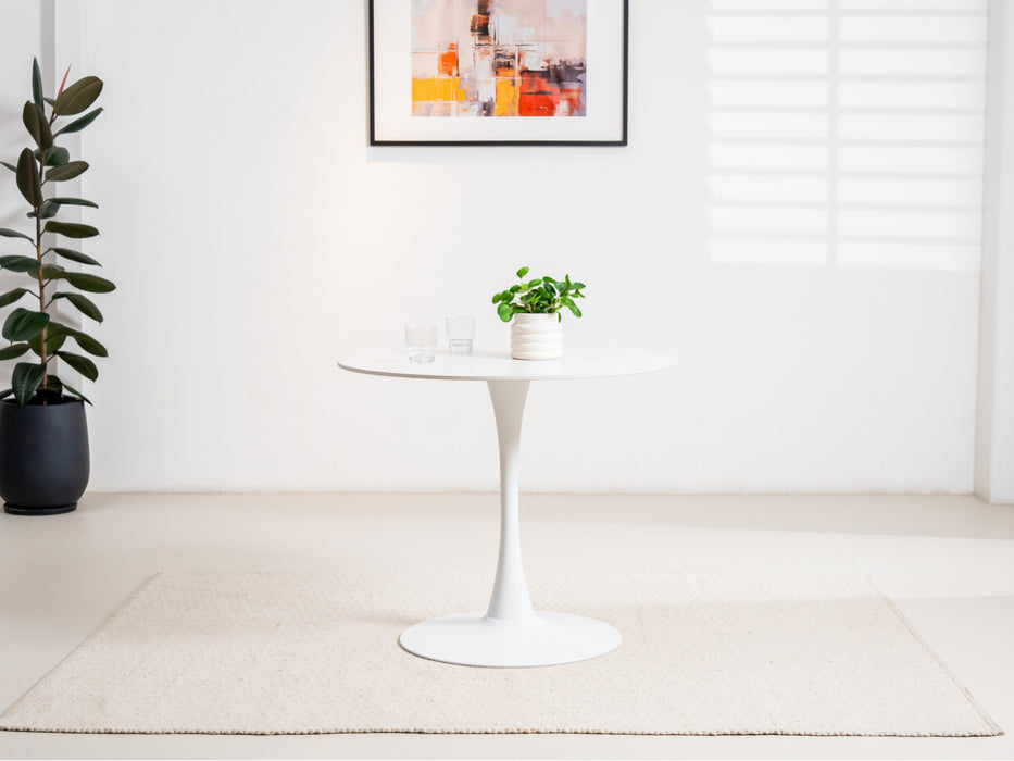 Scana Medium Dining Table Snow White