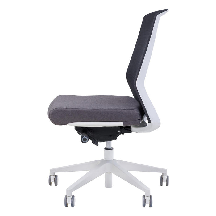 Motion Sync Task Chair