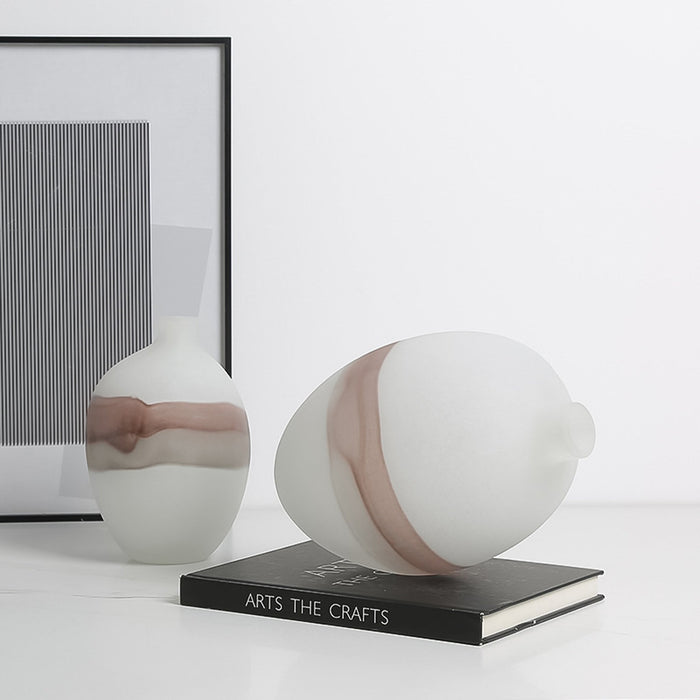 Elara Flowing Vase A - White (CFB-E23020A)