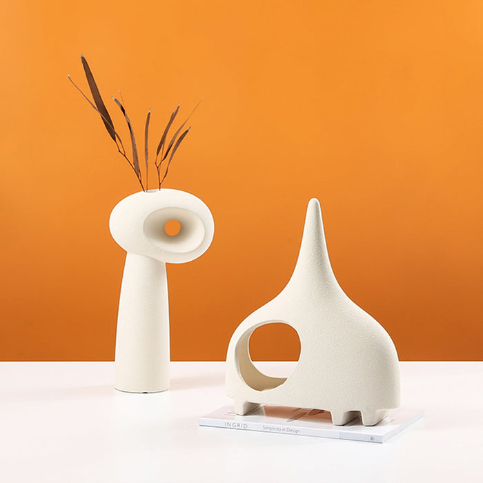 Brina Single Eye Ceramic Sclupture (CFD-D22019)
