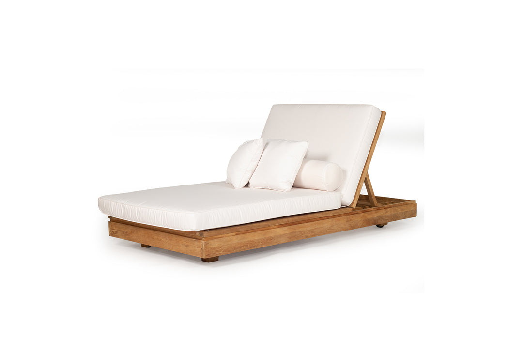 Avril Outdoor Sunlounger