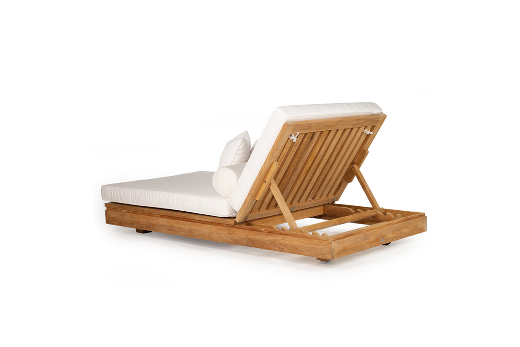 Avril Outdoor Sunlounger