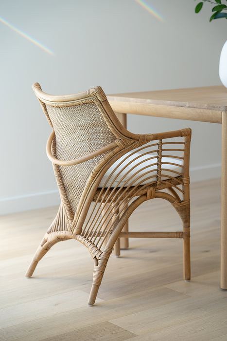 Providence Armchair - Ar Prov Rat Bwash