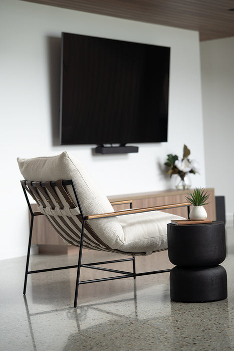 Winston Armchair - Cloud - Linen Black