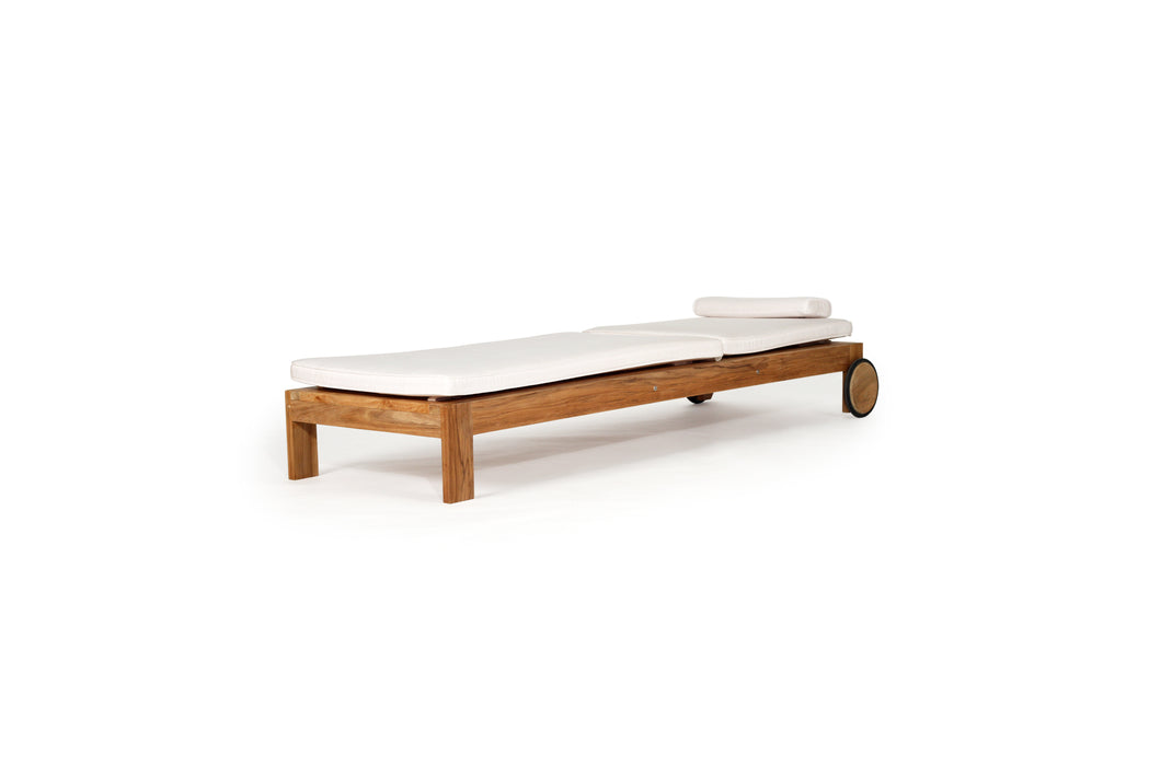 Barcelona Sunlounger