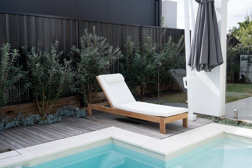 Barcelona Sunlounger