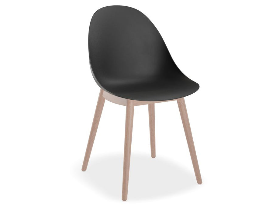 Pebble Chair Black with Shell Seat - Natural Beechwood Base