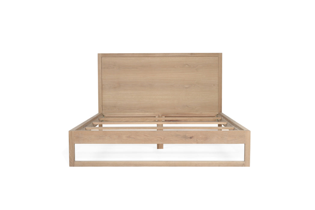 Coogee American Oak Bed Super King Size