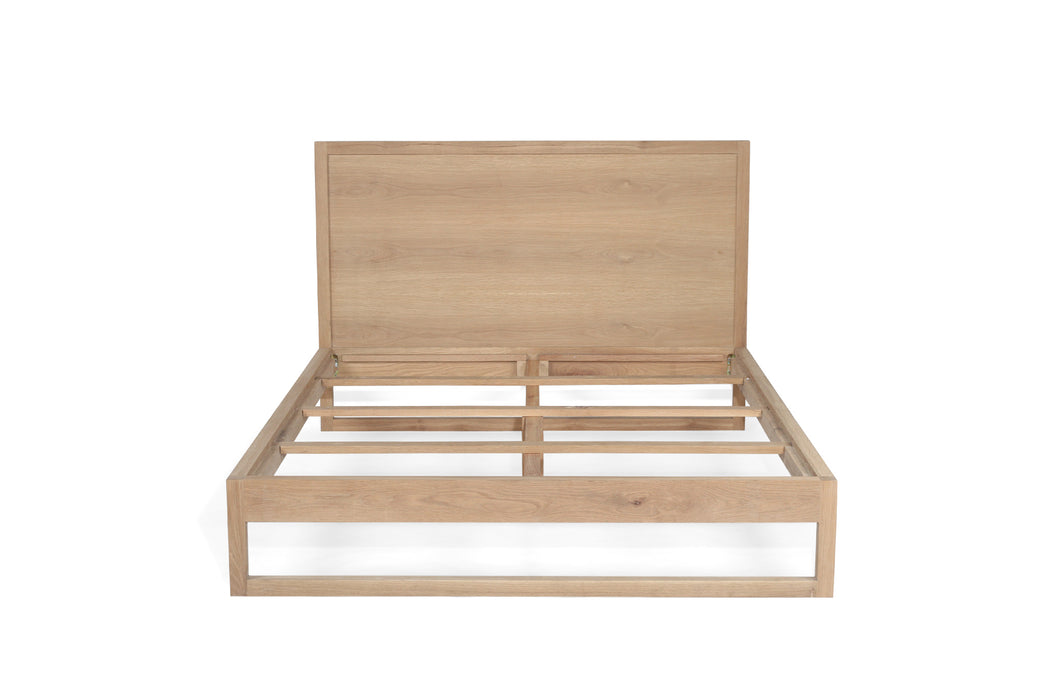 Coogee American Oak Bed Super King Size