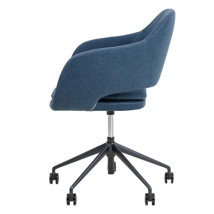 Elaro Occasional Meeting Chair w/ Castors