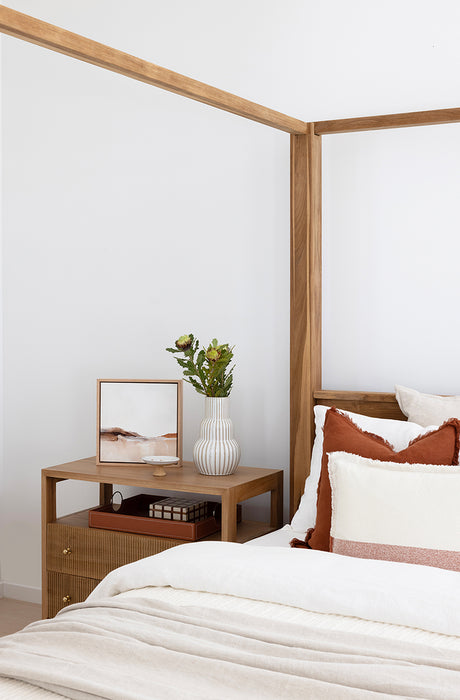 Natural Amelia Nightstand