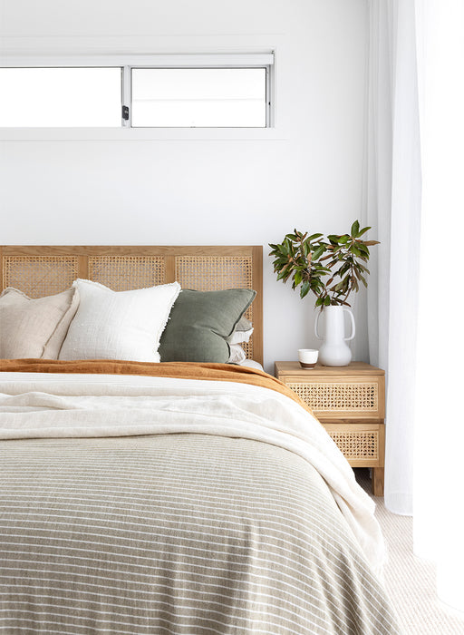 Fernando Bedhead - King