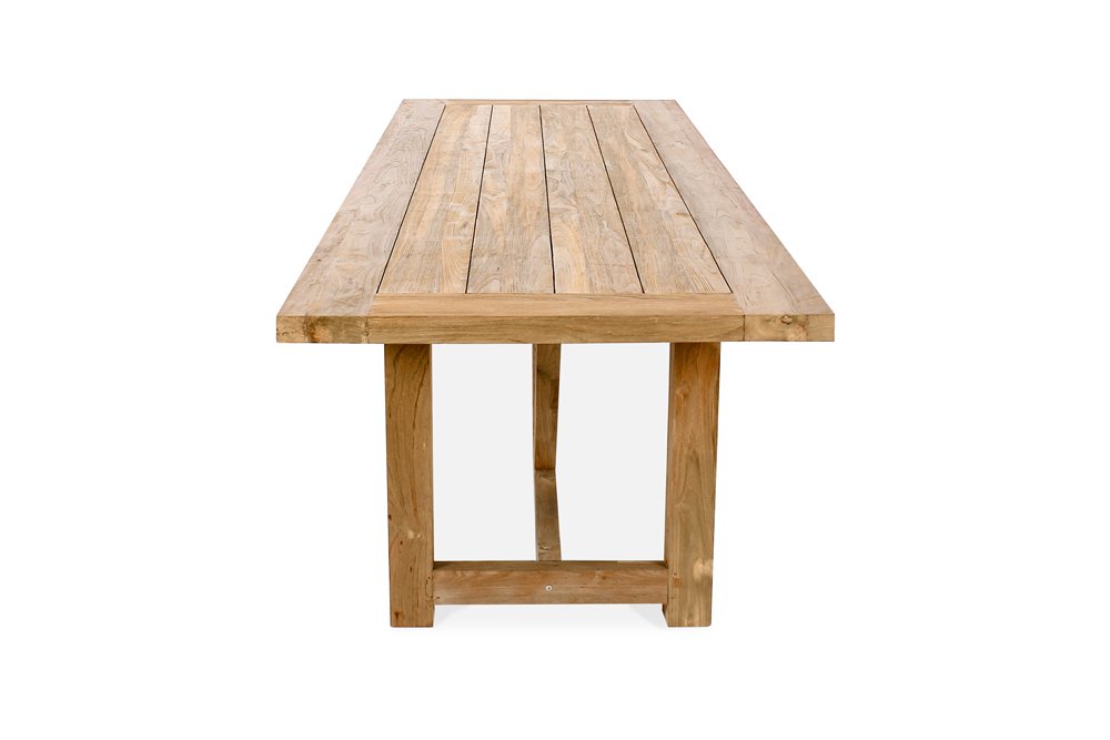 Highlander Outdoor Dining Table