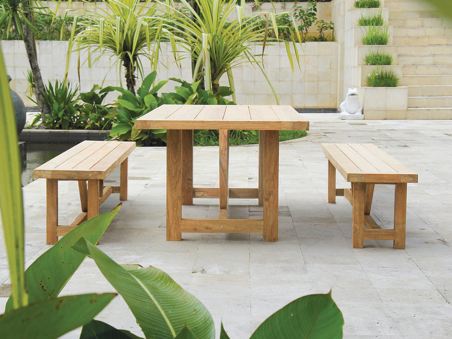 Highlander Outdoor Bench Seat