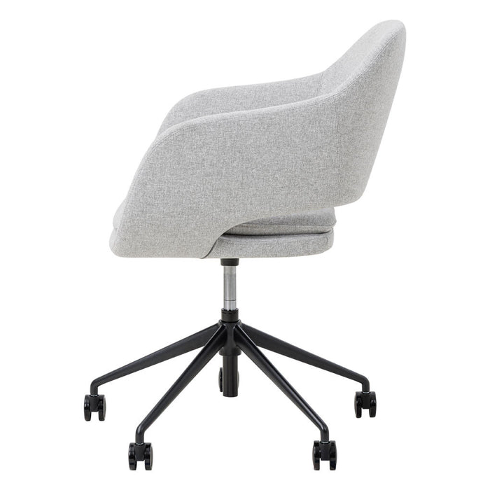 Elaro Occasional Meeting Chair w/ Castors