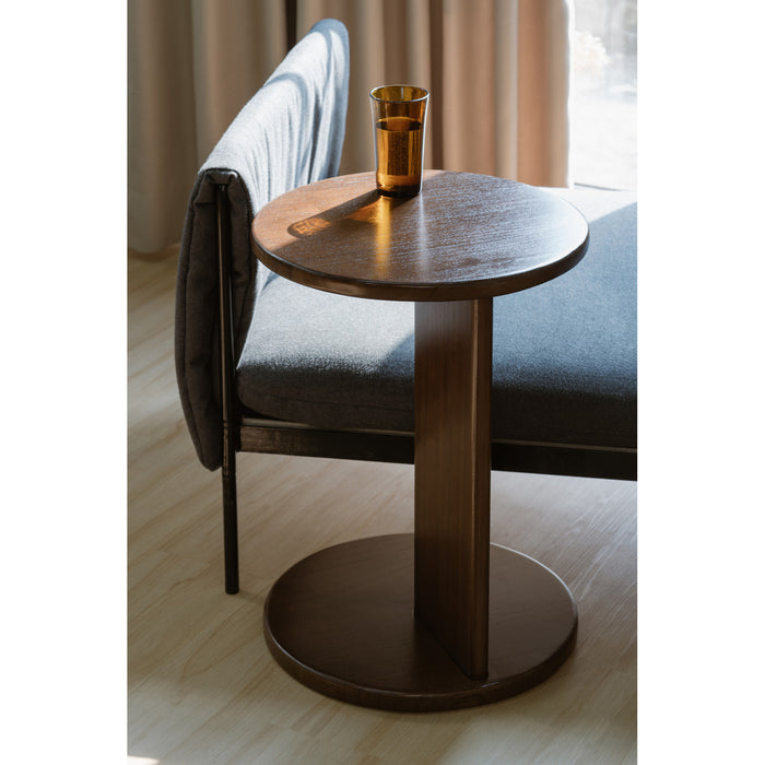 Brentwood Round Lamp Table (Walnut)