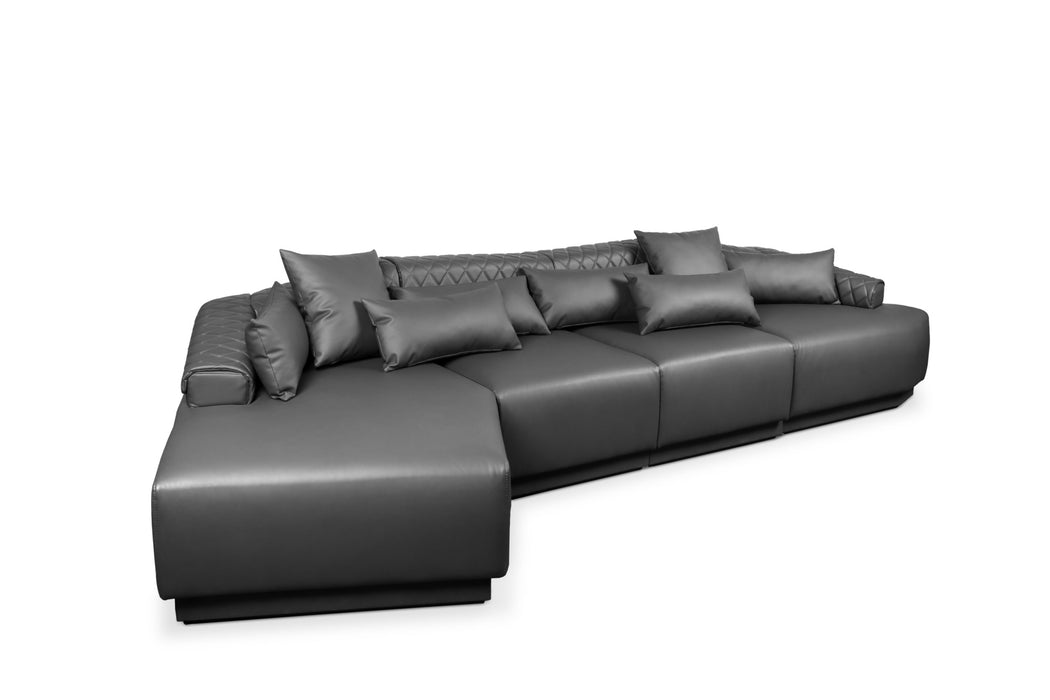 Anguis Sofa