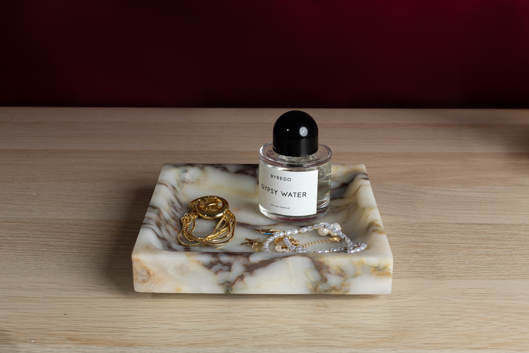 Pietra Square Marble Tray - Calacatta Viola