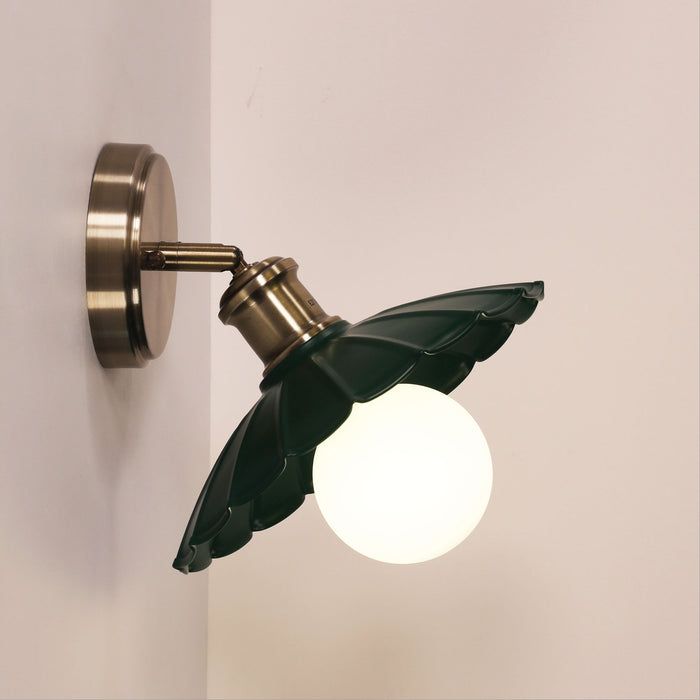 Brolli.25 Green Lamp