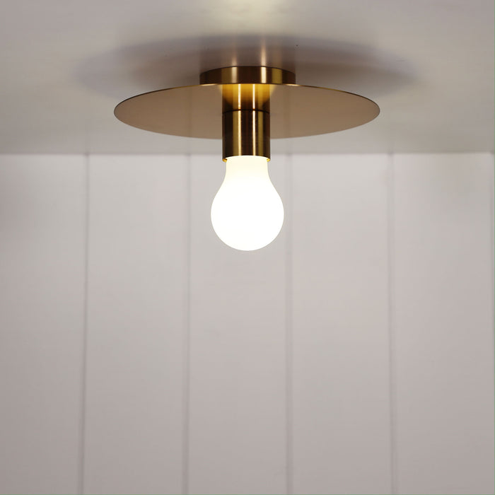 Piato Brass Batten Fix