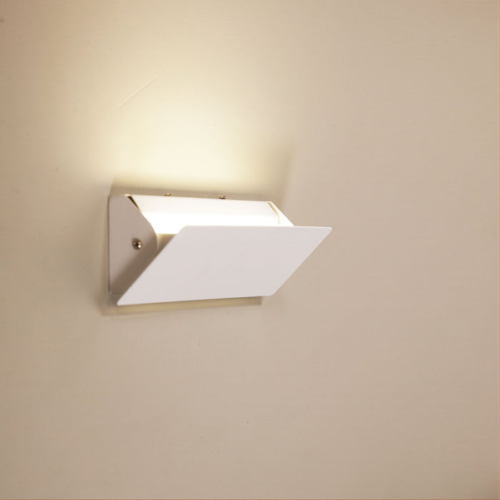 Nimmo Wall Light