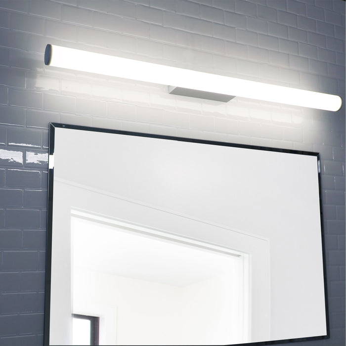 Trella.90 White Wall Light