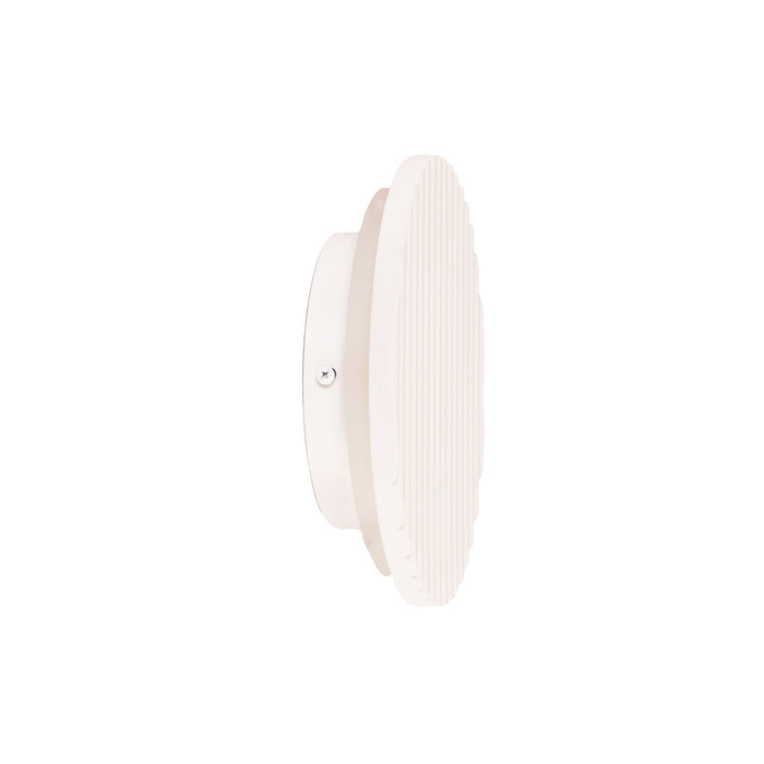 Dot.20 Scalloped Plaster Wall Light