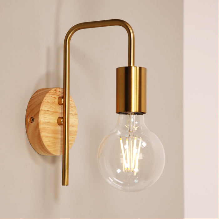 Lane Wall Brass Wall Light