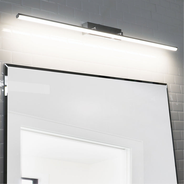 Kari.90 Chrome Light