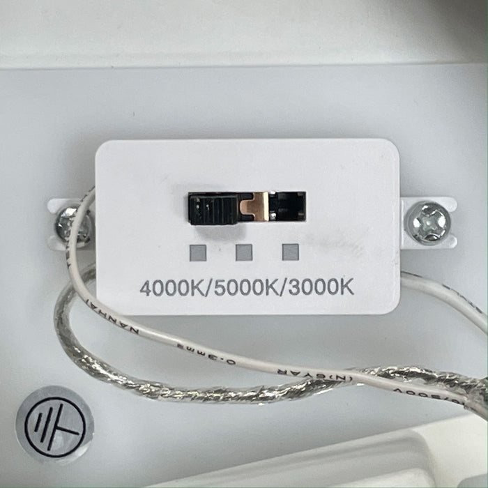 Noodle.70 White Pendant