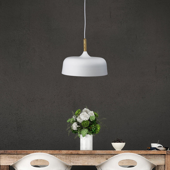 Malt.32 White Pendant