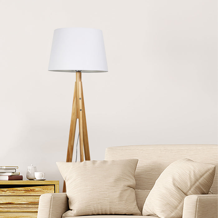 Stabb With White Tapered Lamp