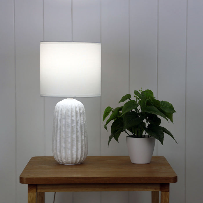 Benjy.20 White Table Lamp