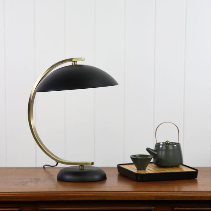 Deco Antique Brass Table Lamp