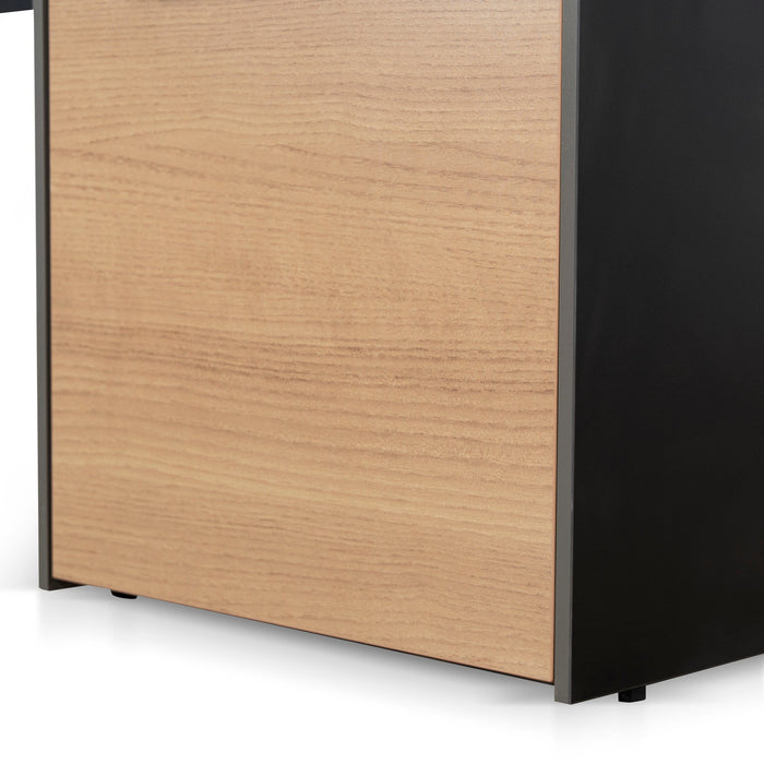Halo 1.6m Single Seater Natural Office Desk - Black Legs