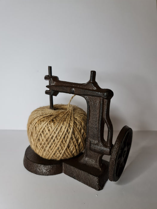 Spinning Yarn Sewing Machine Ornament