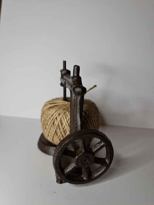Spinning Yarn Sewing Machine Ornament