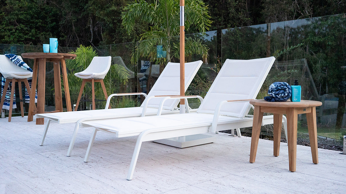 Roberto Outdoor Sunlounger