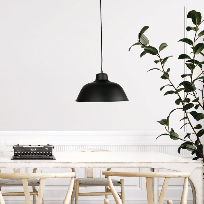 Forge 300 - Black