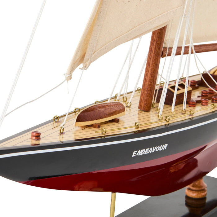 Endeavour Yacht, Black/Red - Wood