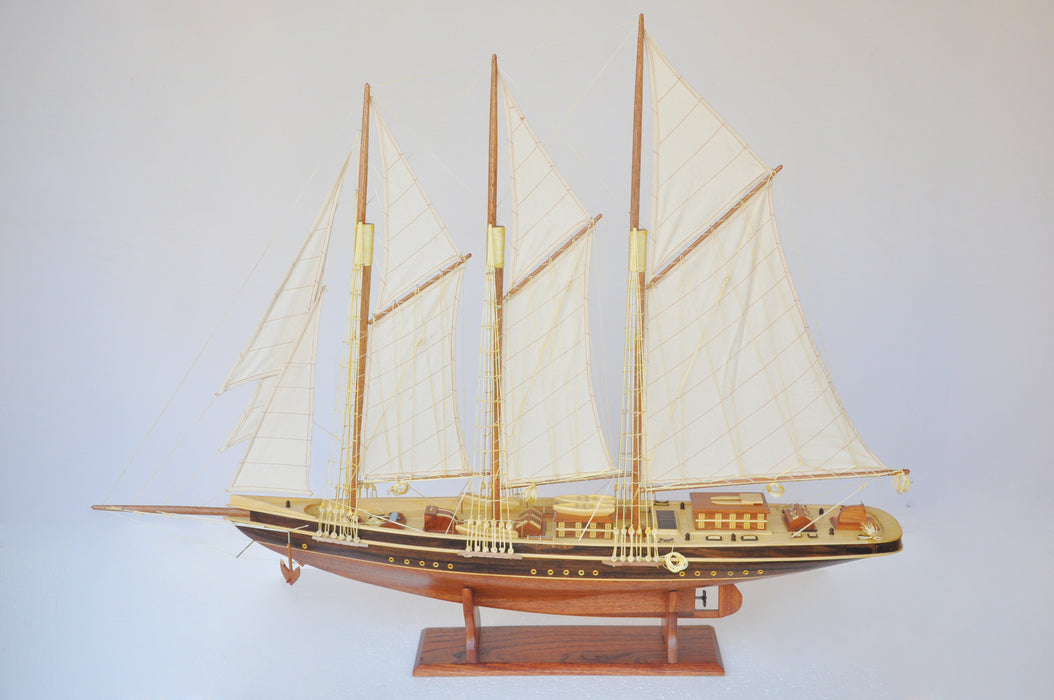 Atlantic Yacht, 70cm