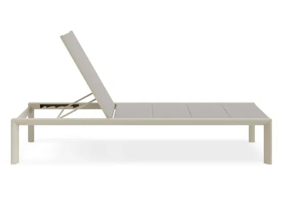 Alvor Sun Lounge - Latte - Biscuit Mesh - No Headrest, Aluminium